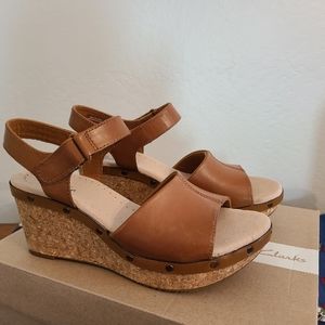 CLARKS Annadel Clover Sandal